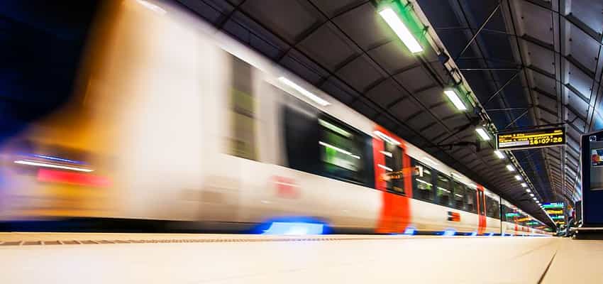 COMPARACIÓN DE COSTES DE CAPITAL POR RUTA-KILÓMETRO EN FERROCARRIL URBANO