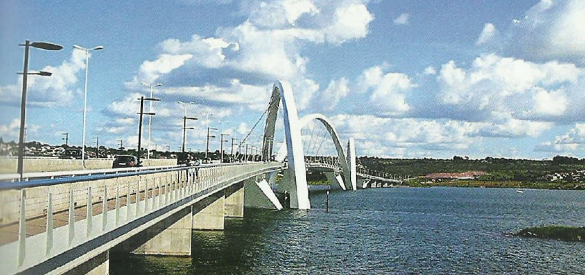 Puente Juscelino Kubitschek, en Brasilia: Un monumento funcional