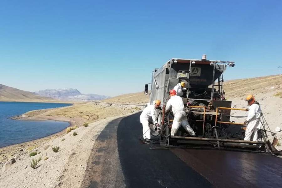 Micropavimento en la Carretera Castrovirreyna – Sta. Ines Huancavelica