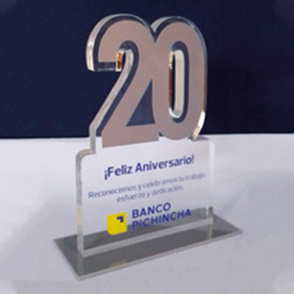 Tombstones Banco Pichincha